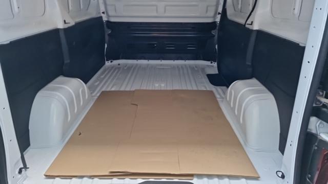 Renault Trafic image 6