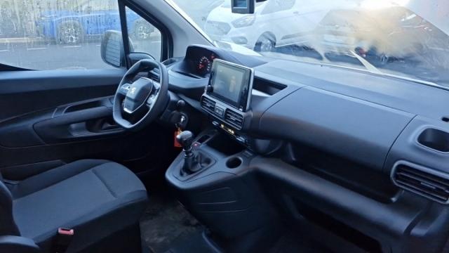Peugeot Partner image 3
