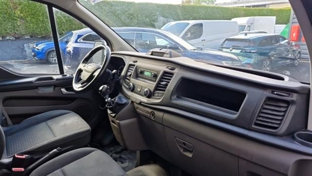 Ford Transit Custom image 1