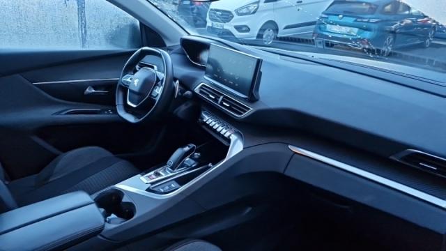Peugeot 5008 image 8