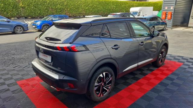 Peugeot 2008 image 8