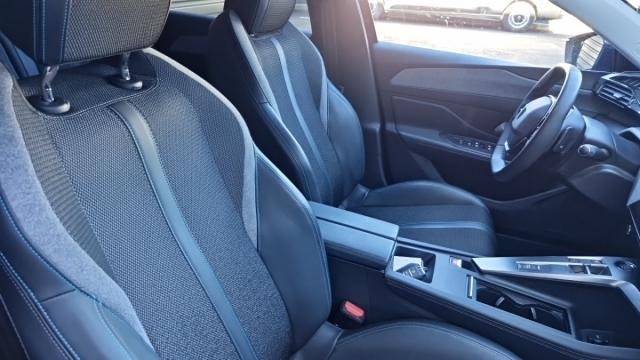 Peugeot 308 image 3