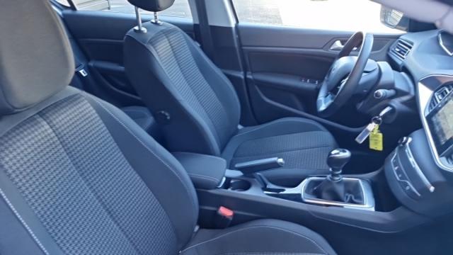 Peugeot 308 image 4