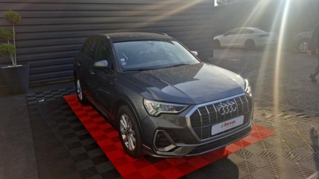 Audi Q3 image 8