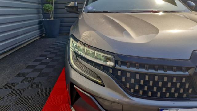 Renault Austral image 9