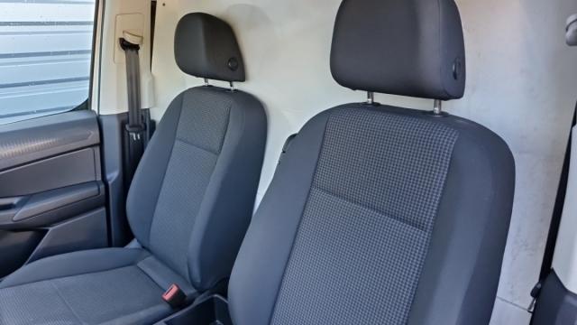 Volkswagen Caddy image 9
