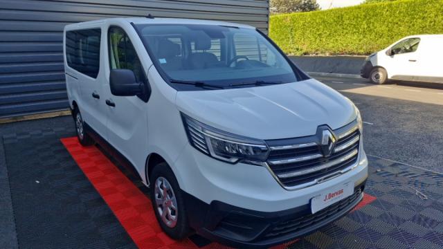 Renault Trafic image 9