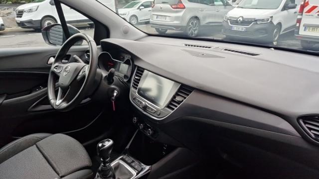 Opel Crossland image 1