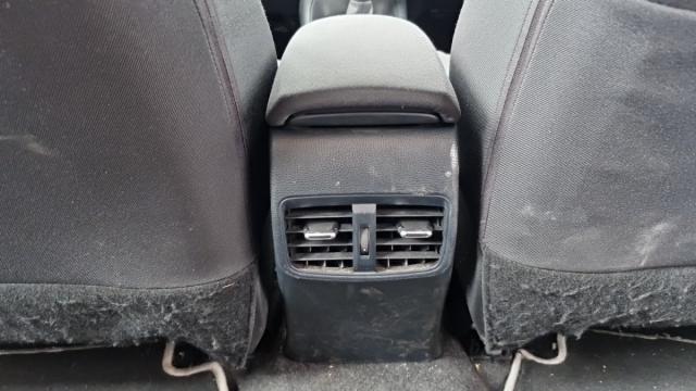 Toyota Corolla Touring Sports image 6