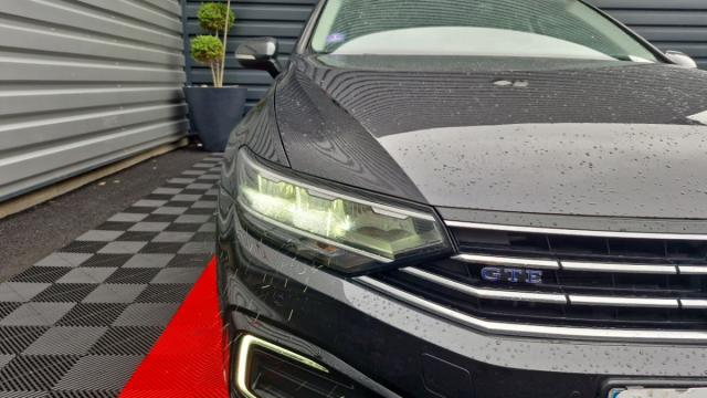 Volkswagen Passat Sw image 9
