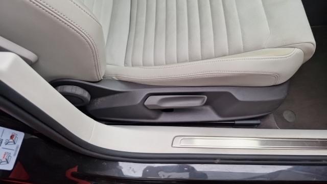 Volkswagen Passat Sw image 5