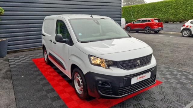 Peugeot Partner image 2