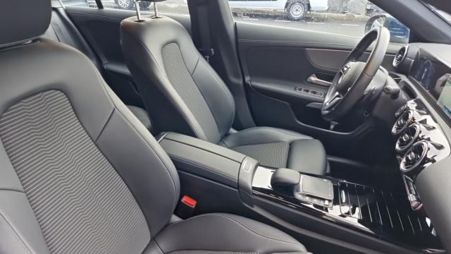 Mercedes Benz Cla Shooting Brake image 7