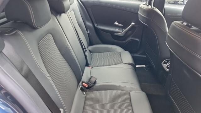 Mercedes Benz Cla Shooting Brake image 1