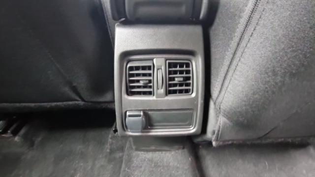 Renault Captur image 2