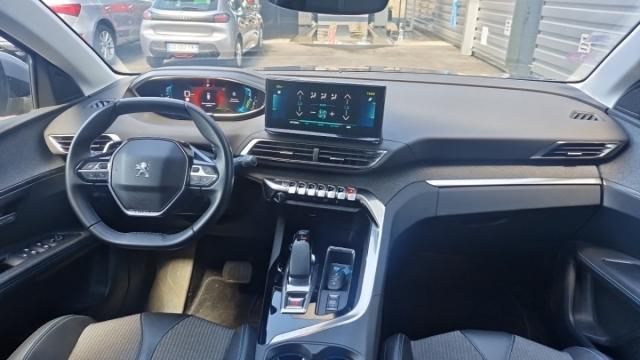 Peugeot 3008 image 9