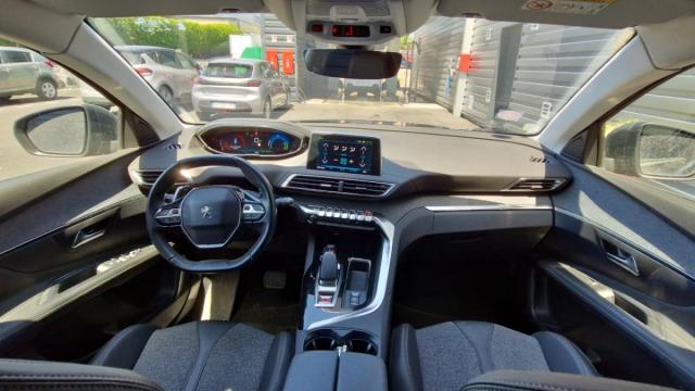 Peugeot 3008 image 7