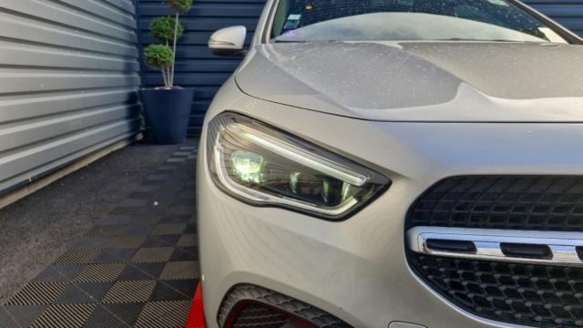 Mercedes Benz Gla image 1