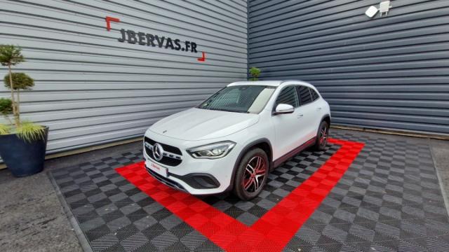 Mercedes Benz Gla image 6