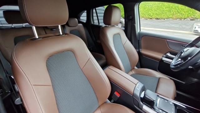 Mercedes Benz Gla image 7