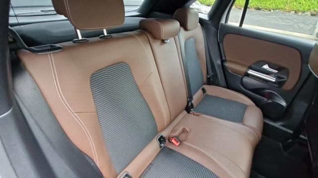 Mercedes Benz Gla image 3