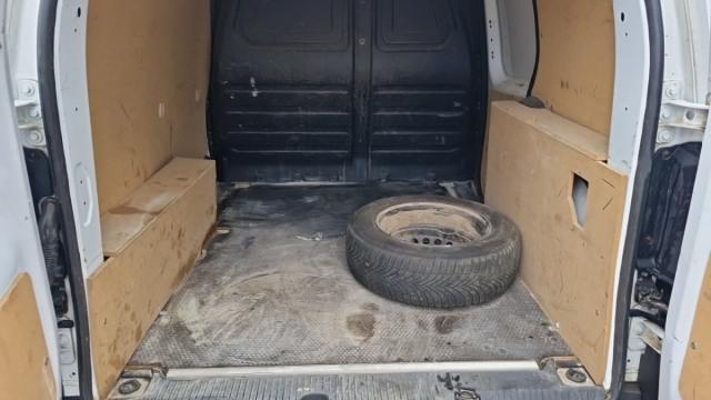 Renault Express Van image 7