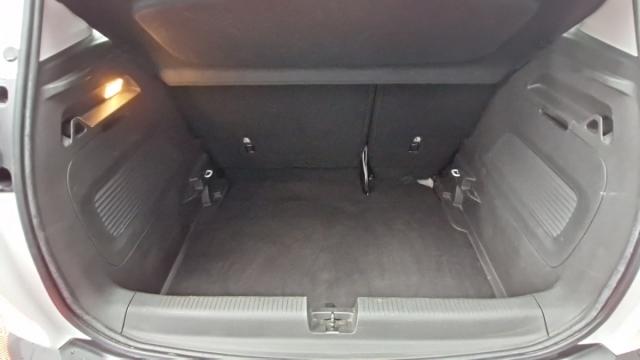 Opel Crossland image 8