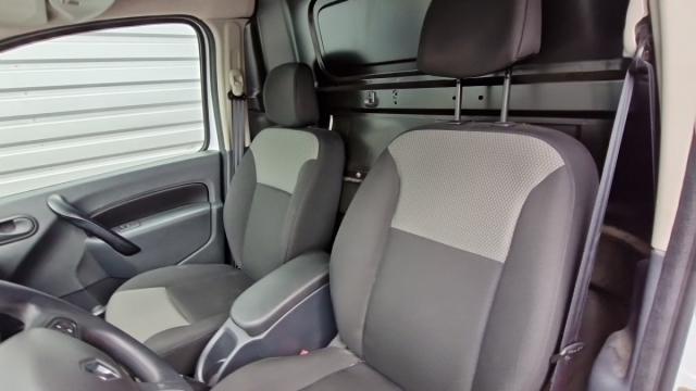 Renault Kangoo Express image 8
