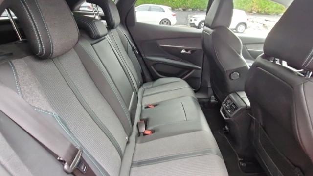 Peugeot 3008 image 4