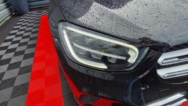 Mercedes Benz Glc image 8