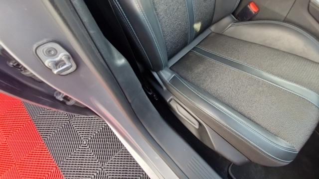 Peugeot 308 image 7