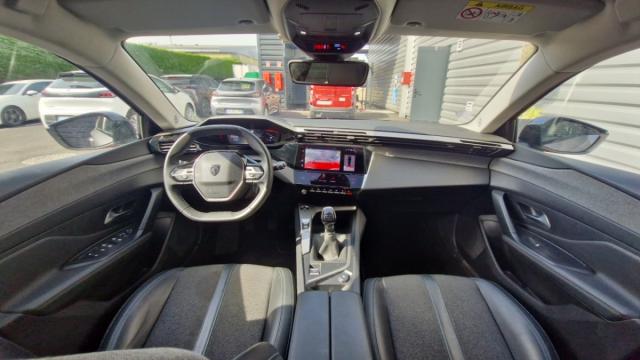 Peugeot 308 image 8