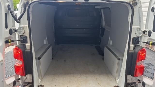 Peugeot Expert image 9