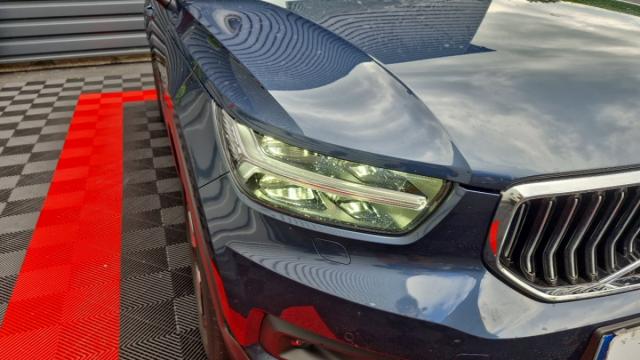 Volvo Xc40 image 9