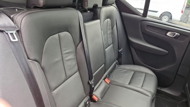 Volvo Xc40 image 6