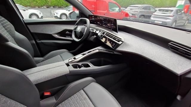 Peugeot 3008 image 1