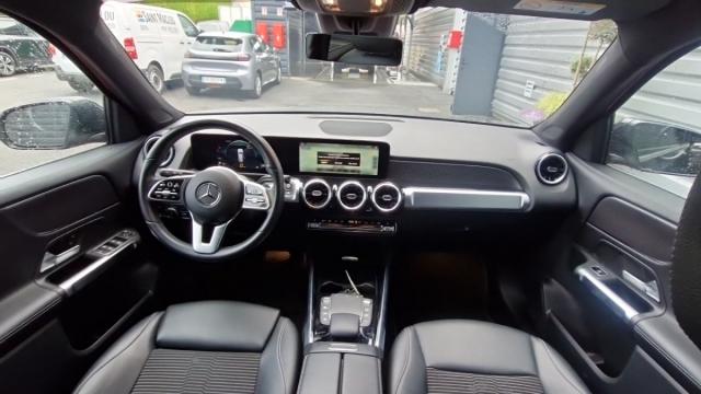 Mercedes Benz Glb image 3