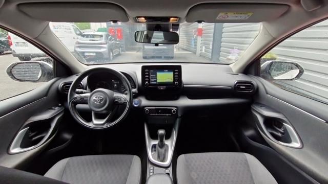 Toyota Yaris image 2