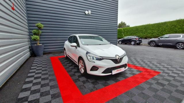 Renault Clio image 8