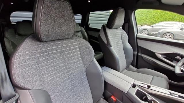 Peugeot 5008 image 3