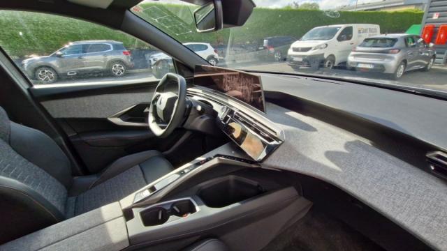 Peugeot 5008 image 6