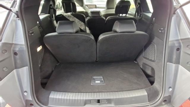 Peugeot 5008 image 3