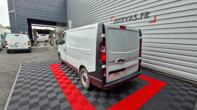 Renault Trafic image 8