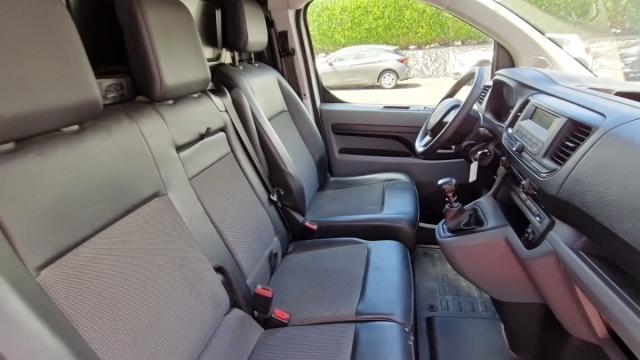 Peugeot Expert image 8