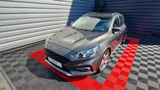 Ford Focus image 8