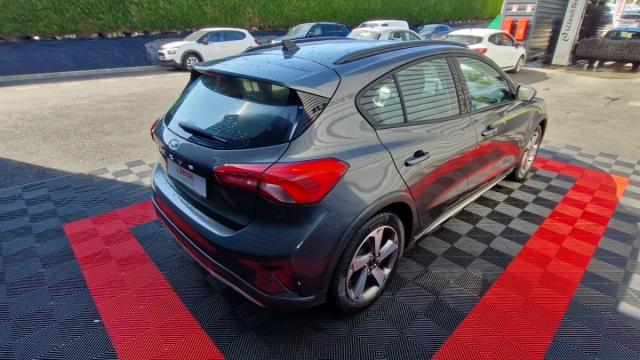 Ford Focus image 4
