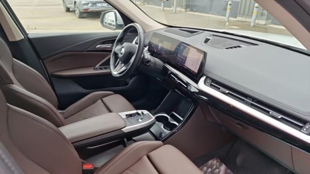 Bmw X1 image 1