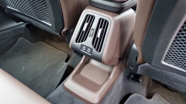 Bmw X1 image 2
