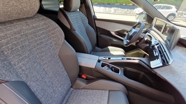 Peugeot 3008 image 9