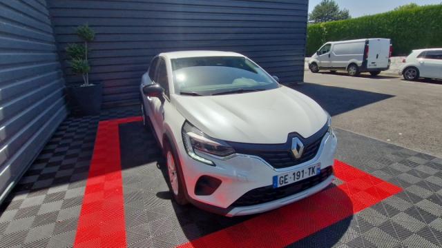 Renault Captur image 9